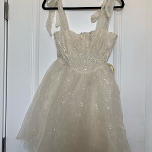 NWT Chic White Lace Party Dress